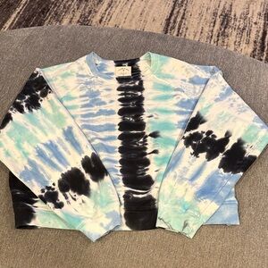 Electric & Rose Blue/Green/White Tie-Dye Sweatshirt